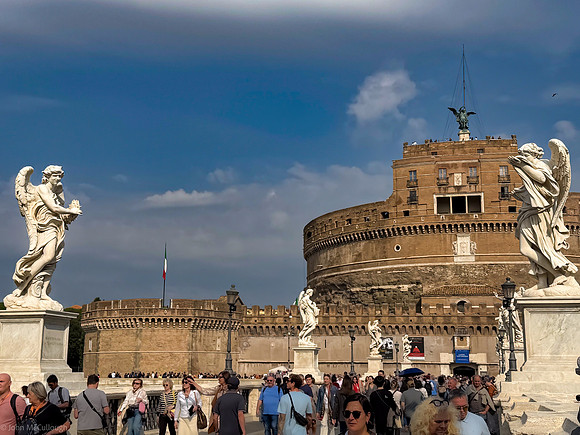 bridge of angels and st angelo castle-8