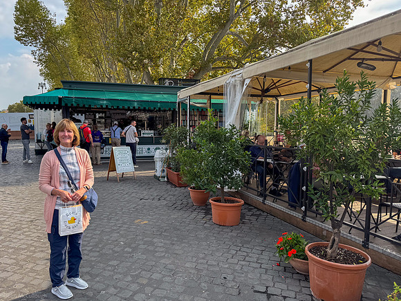 leeann la biblioteca cafe-13