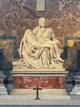 michelangelo la pieta-55