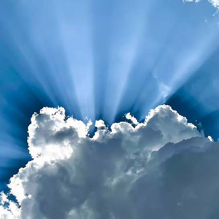 sun beams 2023_03_07-facebook