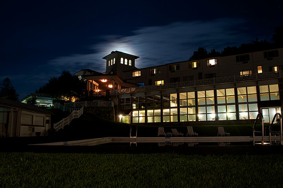 Farmington - Summit Inn